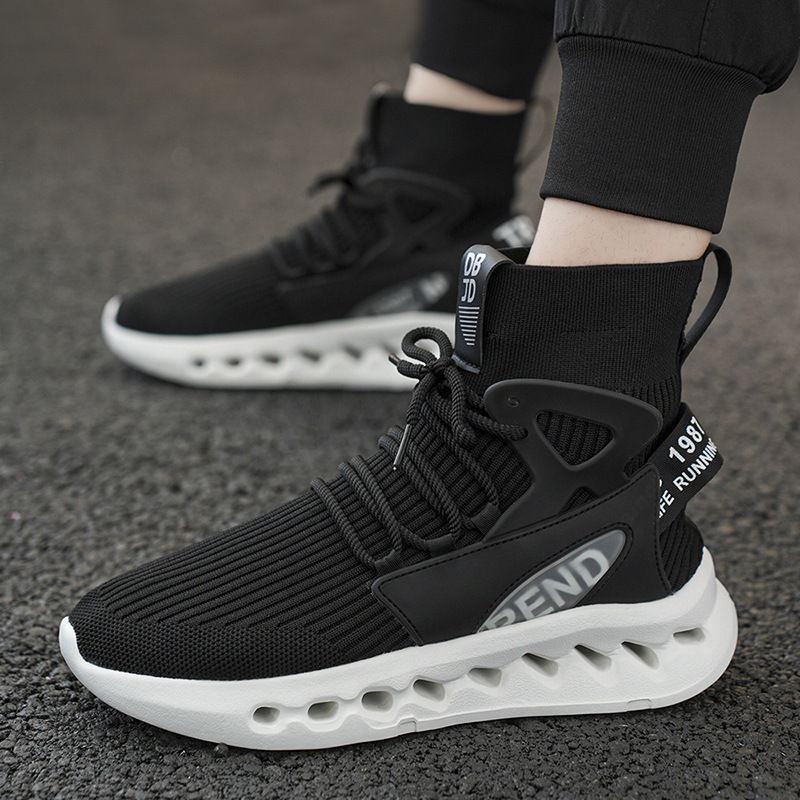 Modne męskie buty typu high to – Sneaker Career recenzja i cena